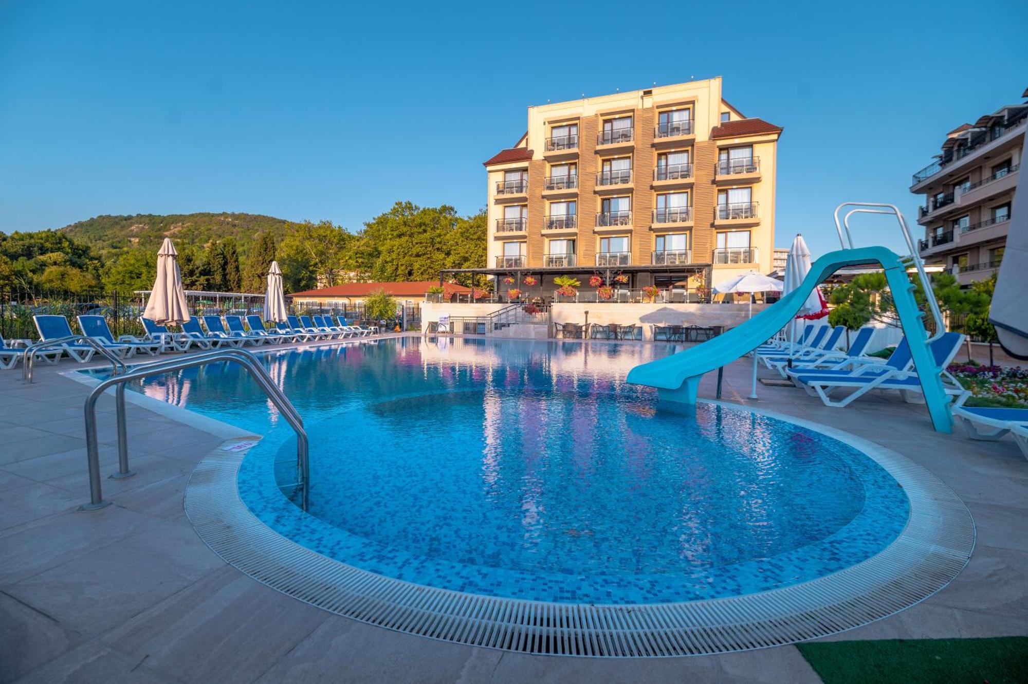 Speranta Hotel & Villas คราเนโว ภายนอก รูปภาพ